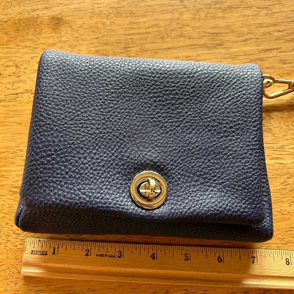 CHARMING CHARLIE Navy wristlet - Picture 4 of 10